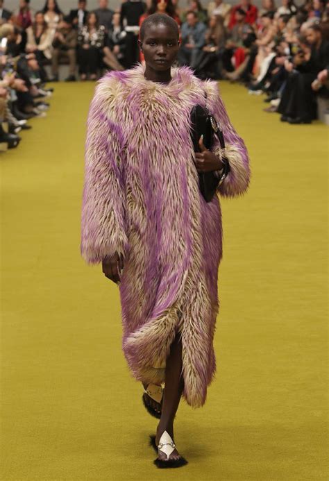 GUCCI Fall Winter 23 .